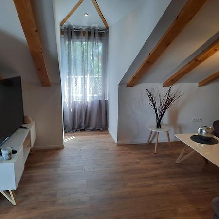 Apartmani Marta Marina Oda fotoğraf