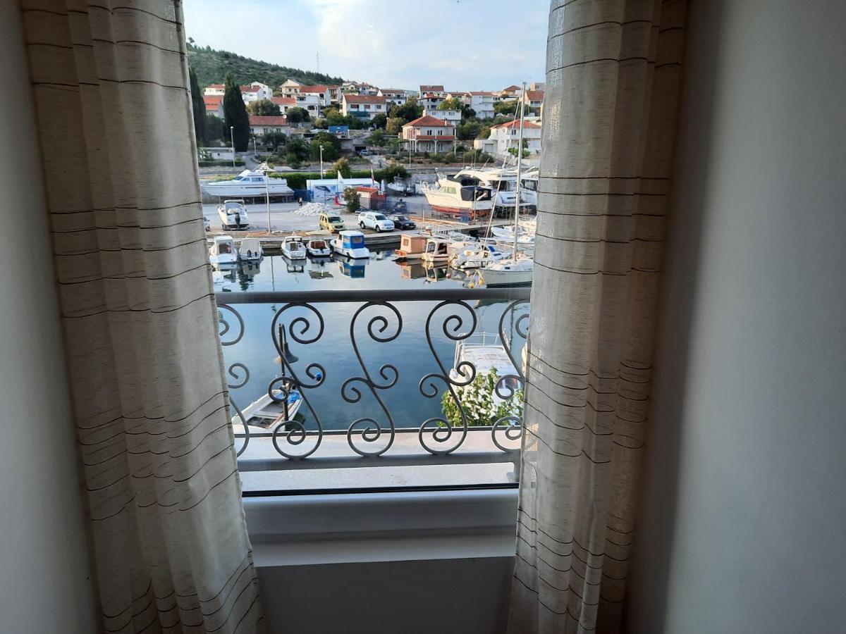 Apartmani Marta Marina Dış mekan fotoğraf