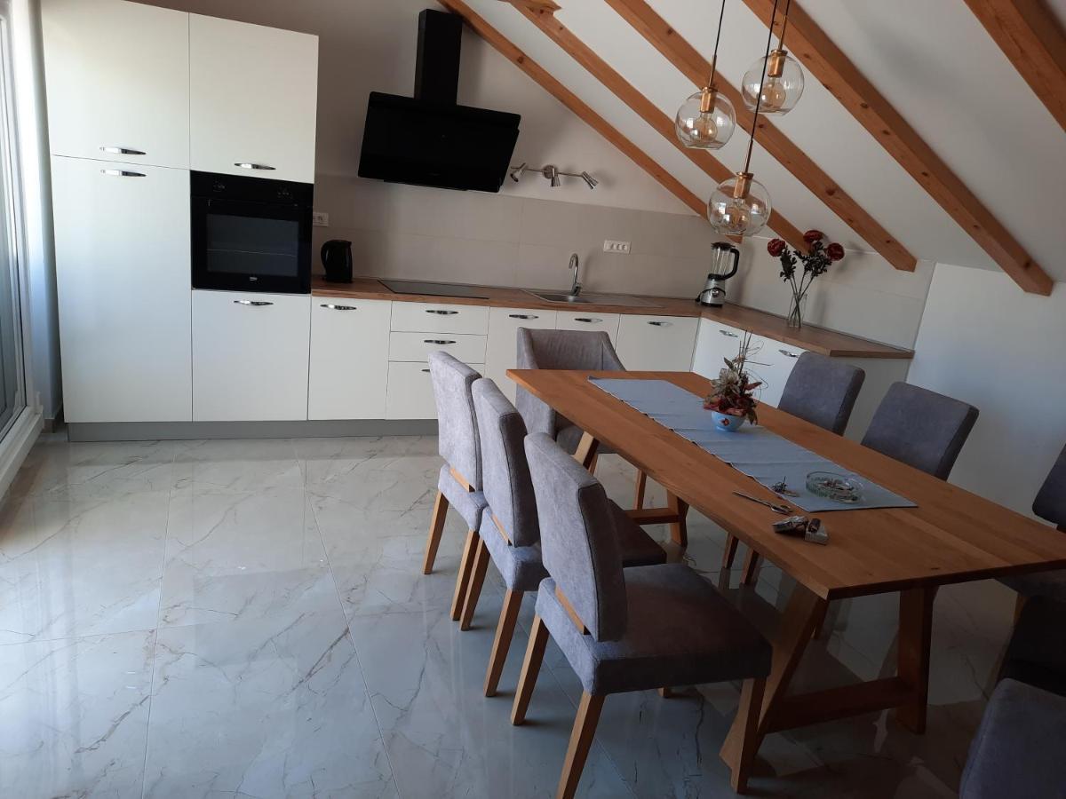 Apartmani Marta Marina Dış mekan fotoğraf