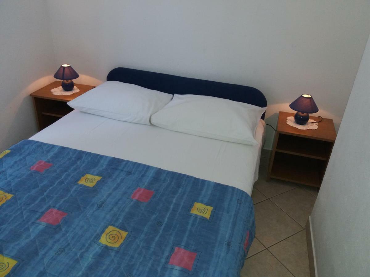 Apartmani Marta Marina Dış mekan fotoğraf